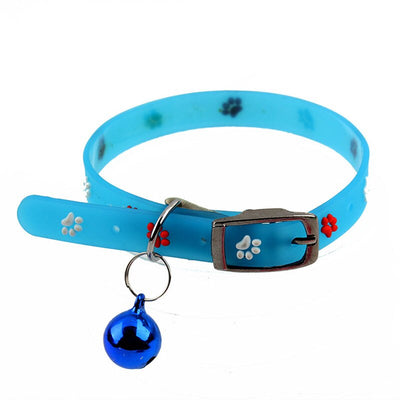 Skylight (charlie) Adjustable Silicon Dog Collar  Skylight (charlie) Adjustable Silicon Dog Collar Product information: Category Dog Collar Product Name Adjustable Silicon Dog Collar Company Name Skylight (charlie) (Imports) Sub-Category Advanced Collar Material Leather & Silicon Size*** Length: 6.7in – 9.8in (17cm – 25cm) Color Blue, Red, Green, Pink Feature Bell Other Pattern: Print SKU SC-0001-000 Item# DS-SKLC-0010